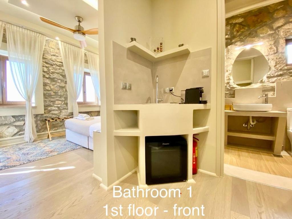 Villasonboard Rock Villa 3 Bed, 3 Bath, Jacuzzi, Seaside Ermioni Exterior photo
